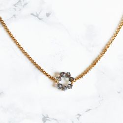 Kort Guldpläterat Halsband - Morgonen M