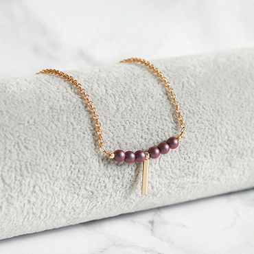 Tunt Och Elegant Halsband Med Pärlor - Juli L