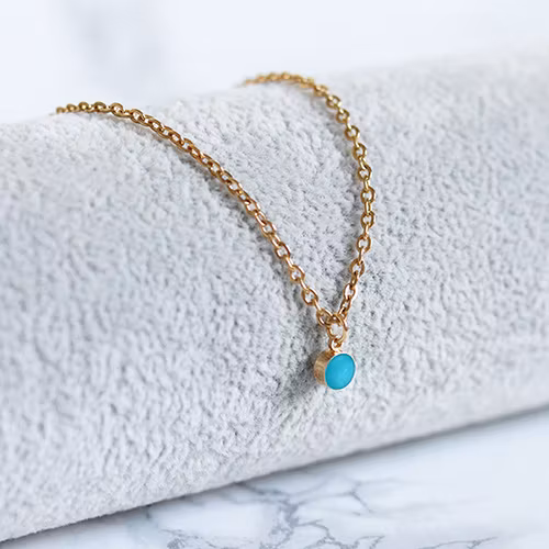 Stilrent Halsband Med Blått Hänge - Kusten K