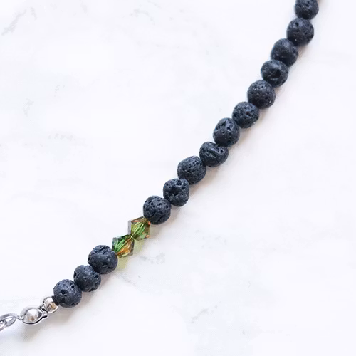 Långt Halsband Med Stenpärlor - Nattmörkret S