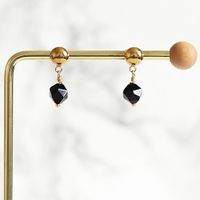 Hängande Onyx Örhängen - Svart Skimret JS