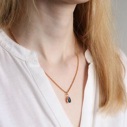 Tunt Halsband Med Blå Kristall - Världen P