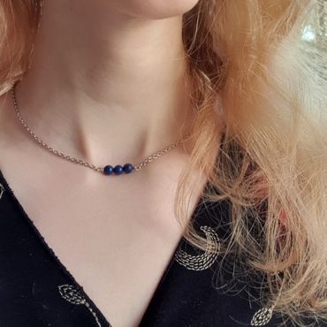 Halsband Med Blå Pärlor - Koncentrationen K