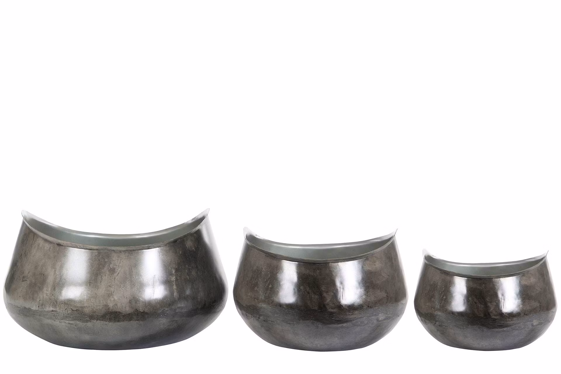 Metal potte