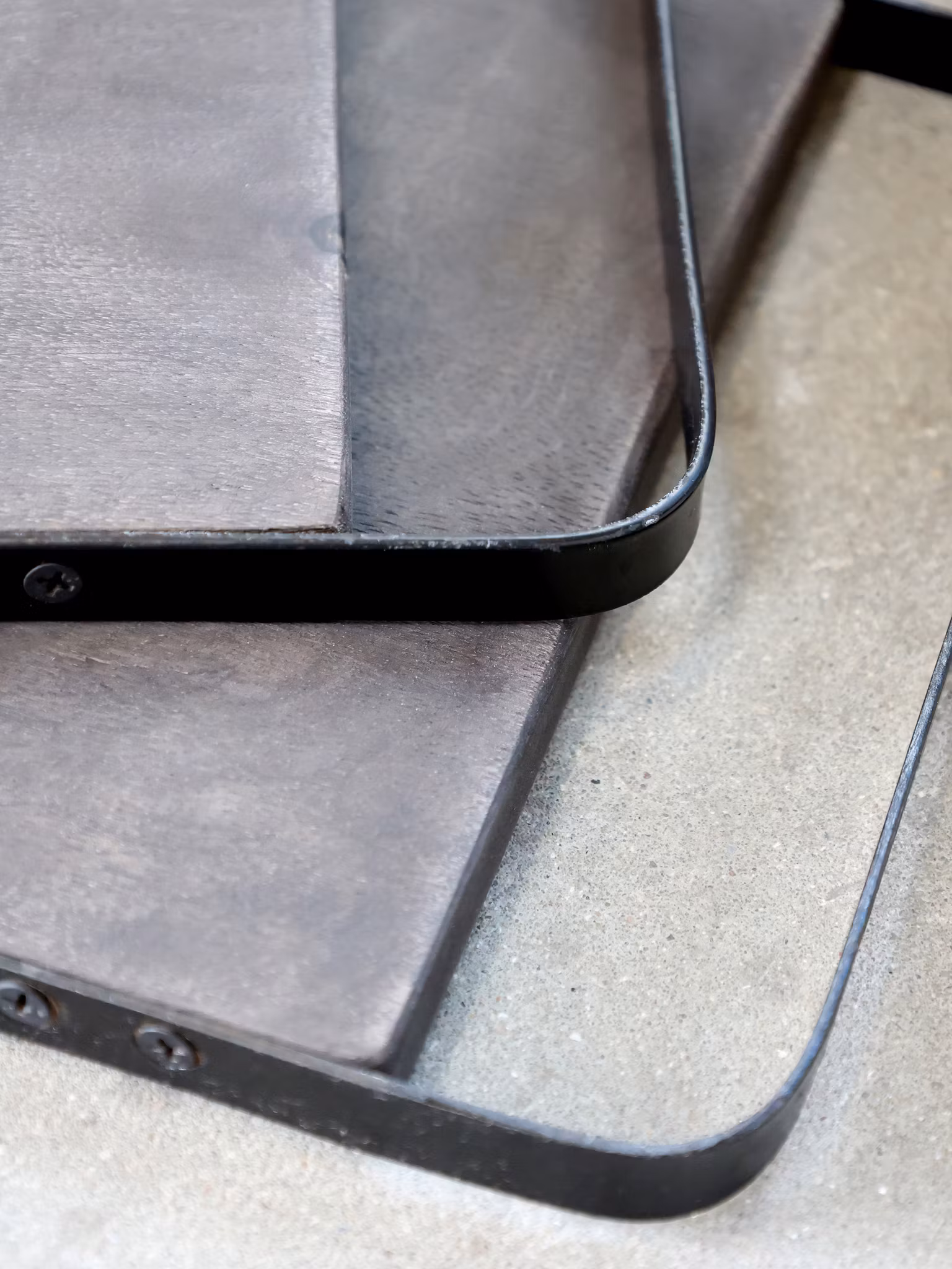 Tapasbræt m. jernhåndtag