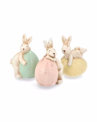 Dekorationskaniner på æg