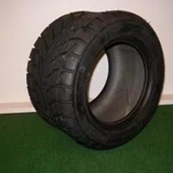 Innova Vägdäck 225/40-10