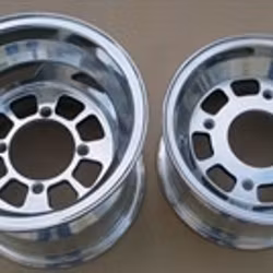 Aluminiumfälgar 10" Hyosung, goes 450 m.fl