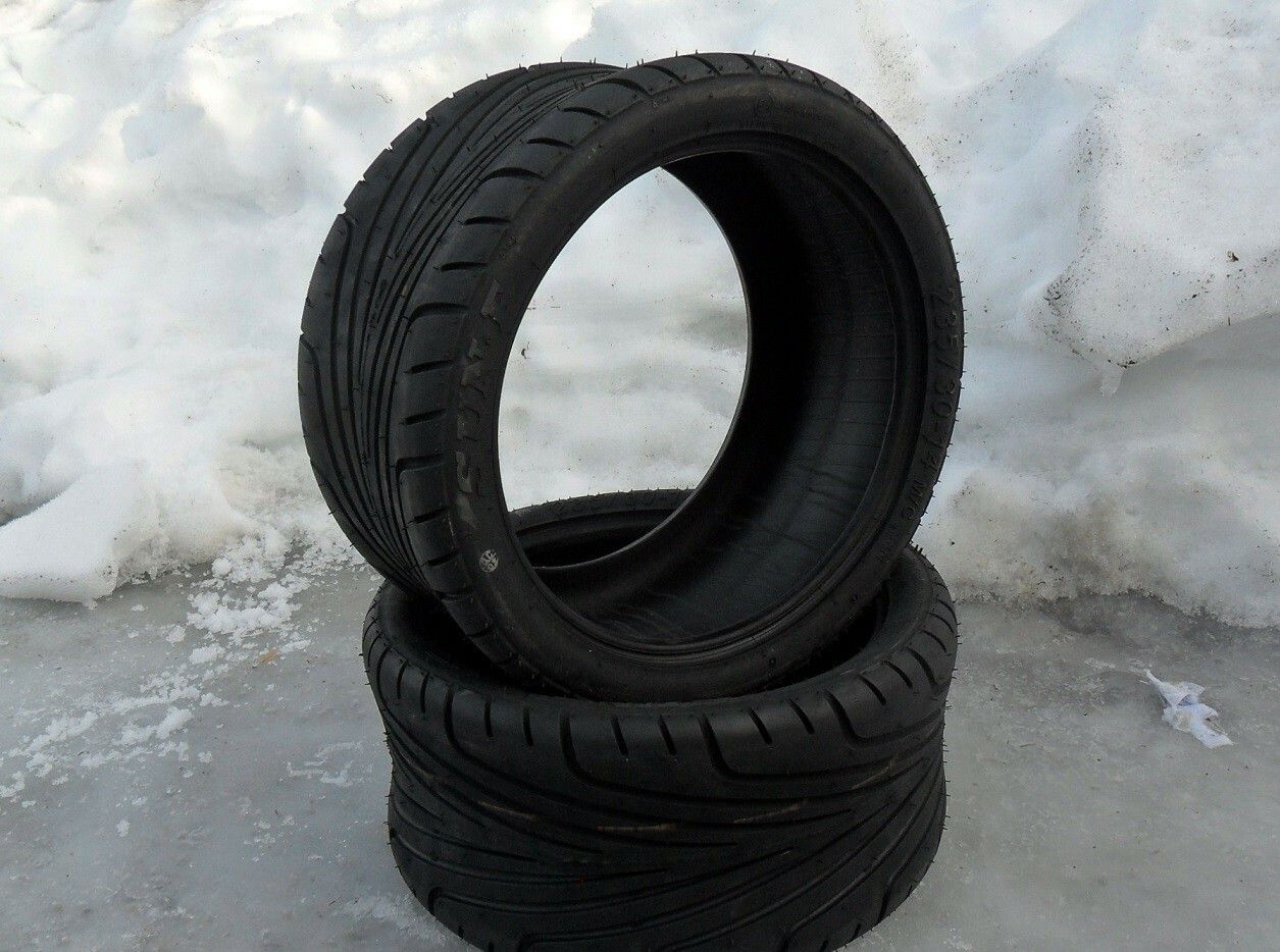 Sunf 235/30-14 Bakdäck