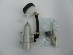 Bromscylinder Fotbroms CF moto,Goes 500-600cc