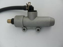Bromscylinder fotbroms 300 Allroad,Linhai,Mfl.
