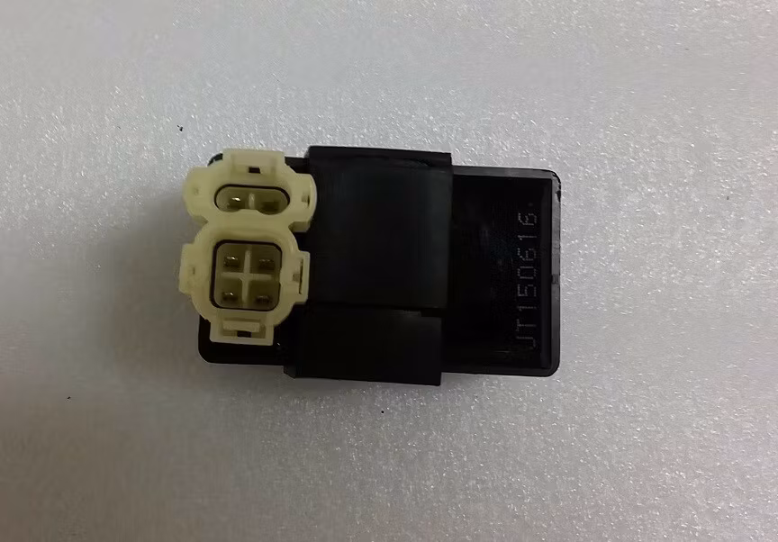 CDI Box 6-stift rundad kontakt 200-250cc