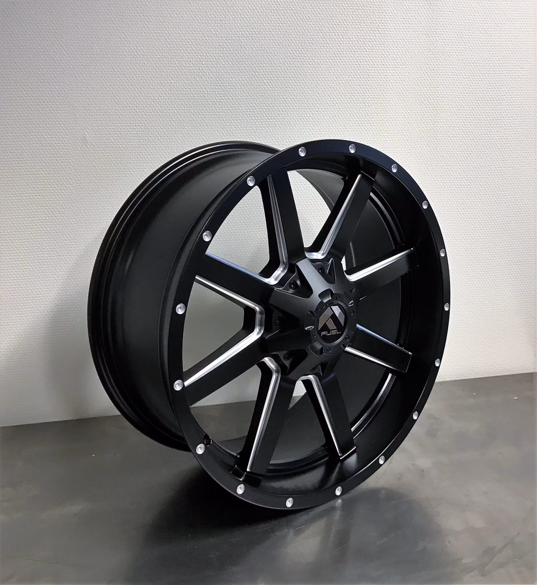 20" Fälgpaket Blizz Nissan Navara 6x114,3