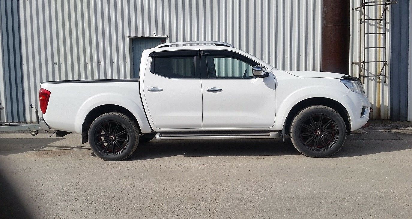 Fälgpaket 20" Blizz-X Nissan Navara