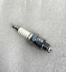 Tändstift NGK BP7HS Suzuki LT80