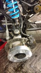 Spacersomvandlare Can-Am 4x136 till 4x108 bil