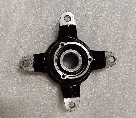 Linhai 300 Hjulnav Front wheel hub 4WD