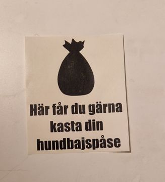 Dekal - Här får du kasta din hundpåse