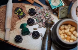 Sjokolade 1kg شوكولا مرة كشاشة بالفستق