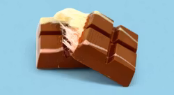لوح شوكولا محشوى غزل البنات Sjokolade med sukkerspinn
