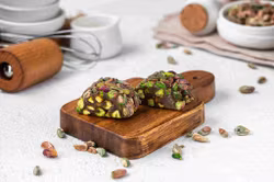 راحة هرم موجه فستق 1 كغ