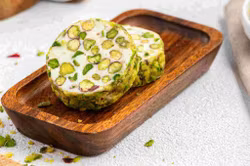 نوغا ساعة موجه فستق 1 كغ