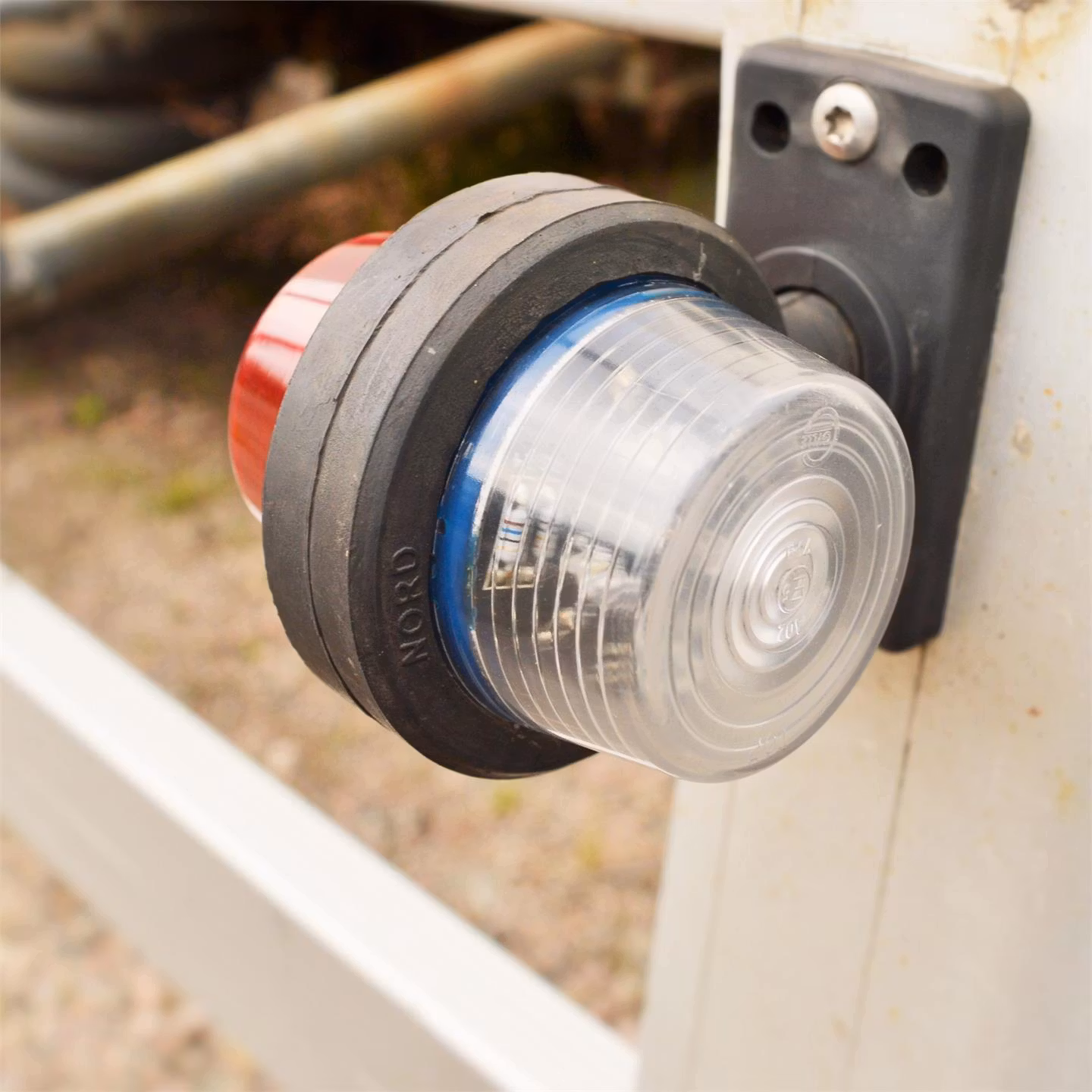 Gylle LED markeringslys, løse eller med fot