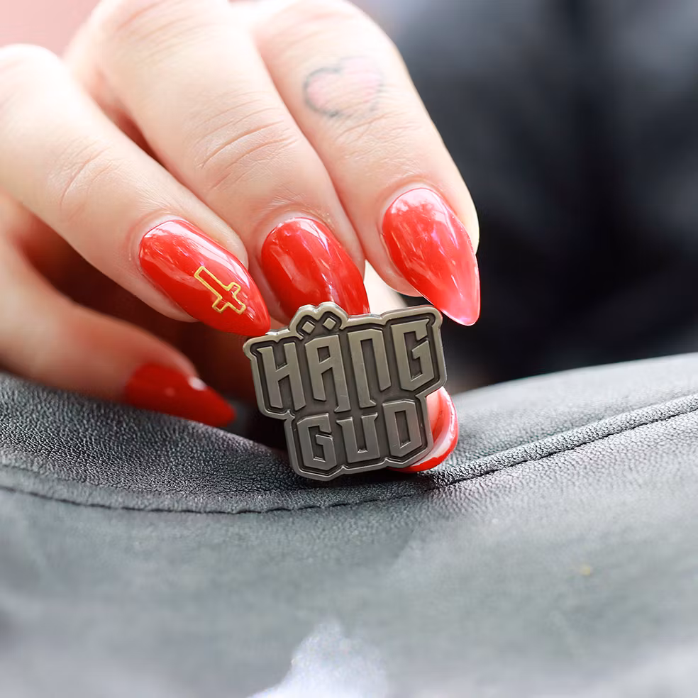 Brosch – Häng gud