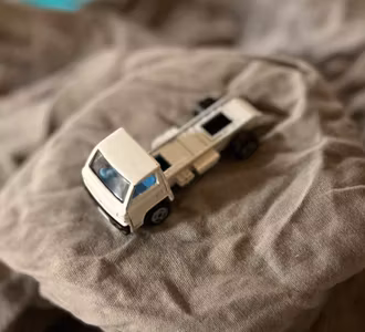 Bil