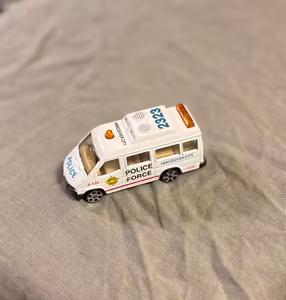 Police Force 2323 modelbil – lille udrykningsbil
