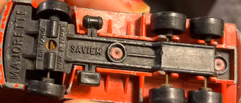 Majorette Saviem
