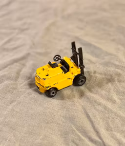 MP315 Fork Lift