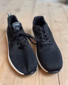 Luna shoes - str. 41