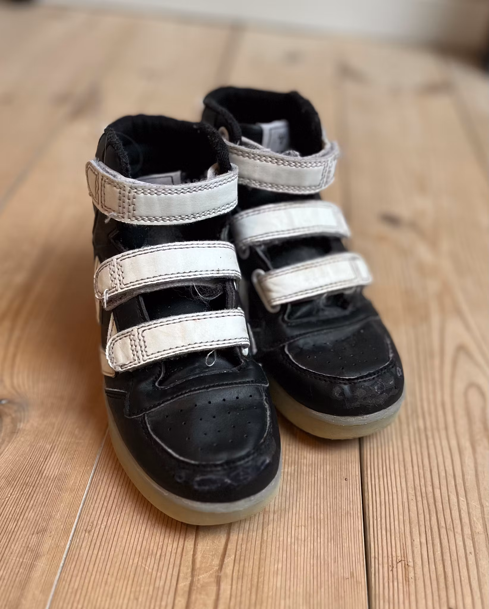 Vintersko - Adidas - str. 30