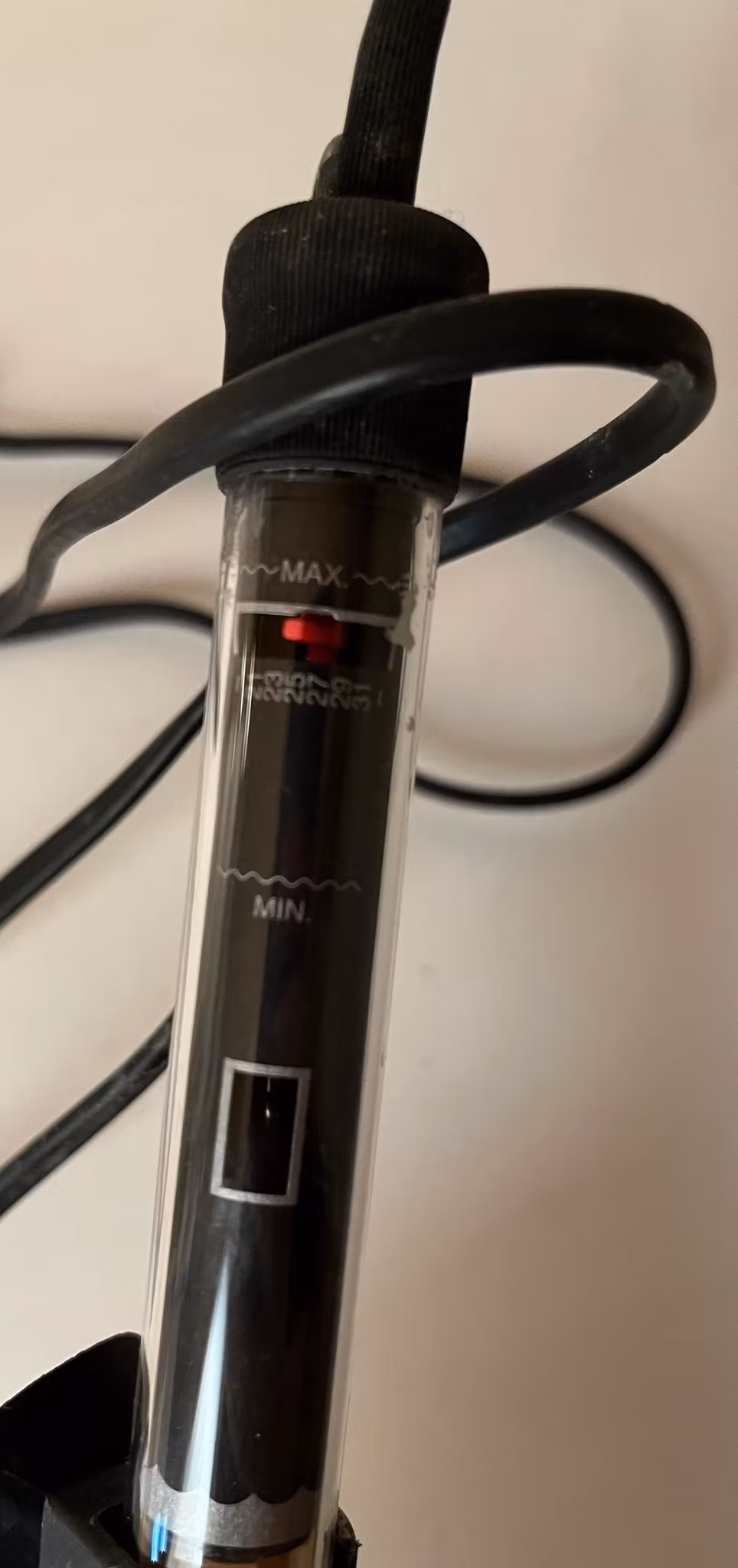 Varmelegeme til akvarium
