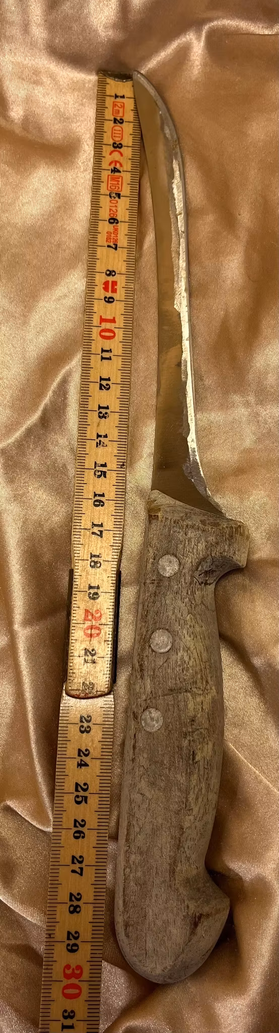 Kniv med træskaft - 30 cm