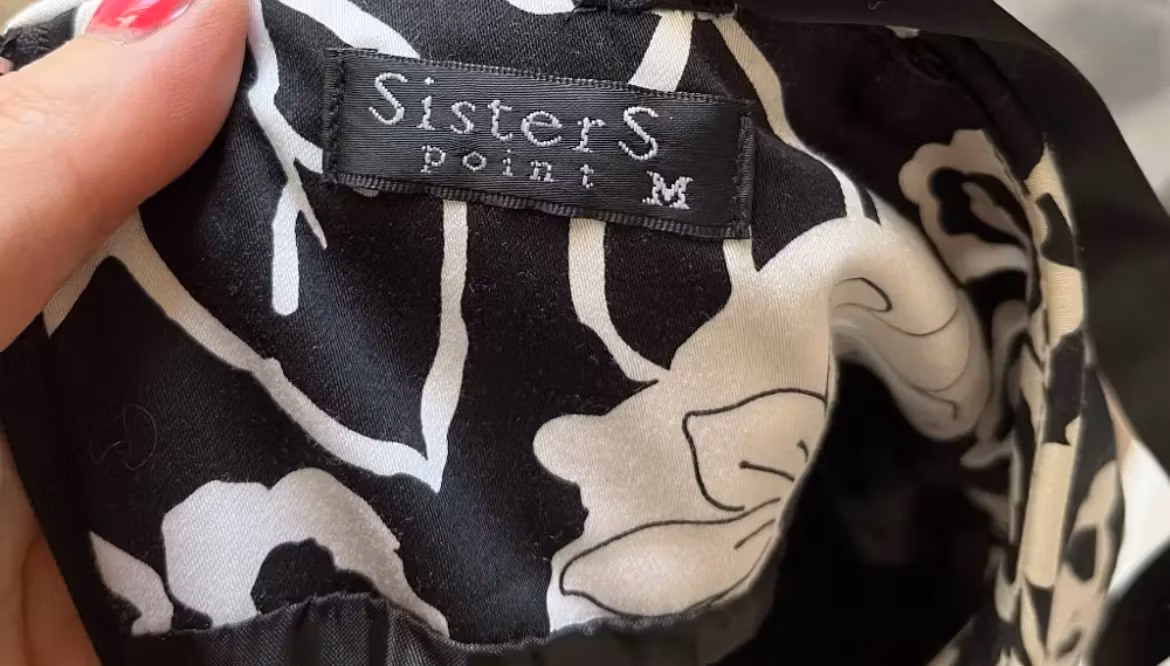 Sisters Point - str. M
