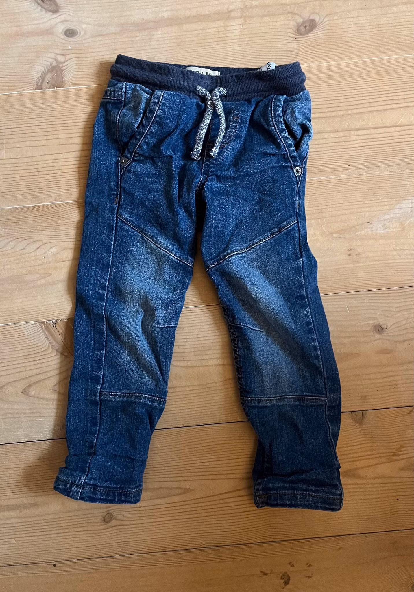 Playful Denim - str. 98