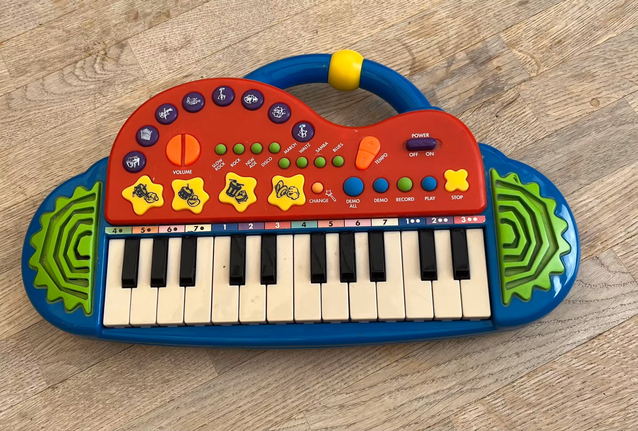Music Time Keyboard 270