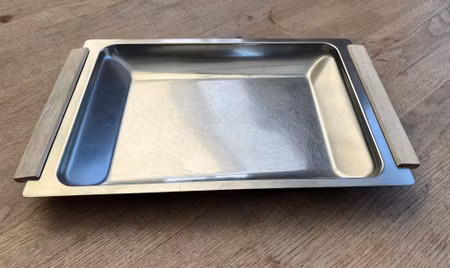 Vintage Dansk Serveringsbakke i Rustfrit Stål med Træhåndtag