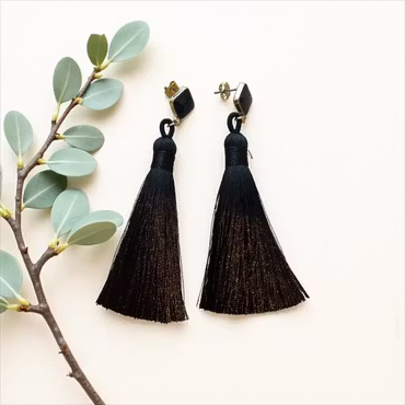 Sorte kvastøreringe