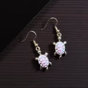 Lyserøde skildpaddeøreringe