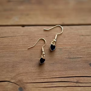 Sorte hjerteøreringe