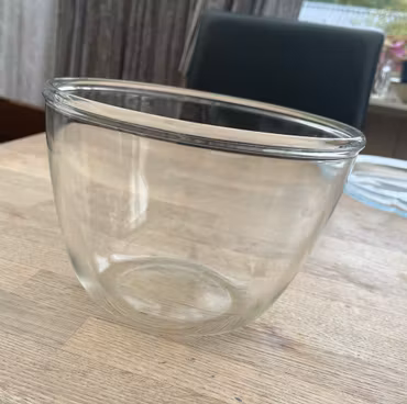 Glasskål med diameter på 21 cm