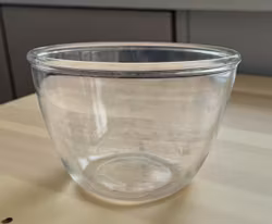 Glasskål med diameter på 21 cm