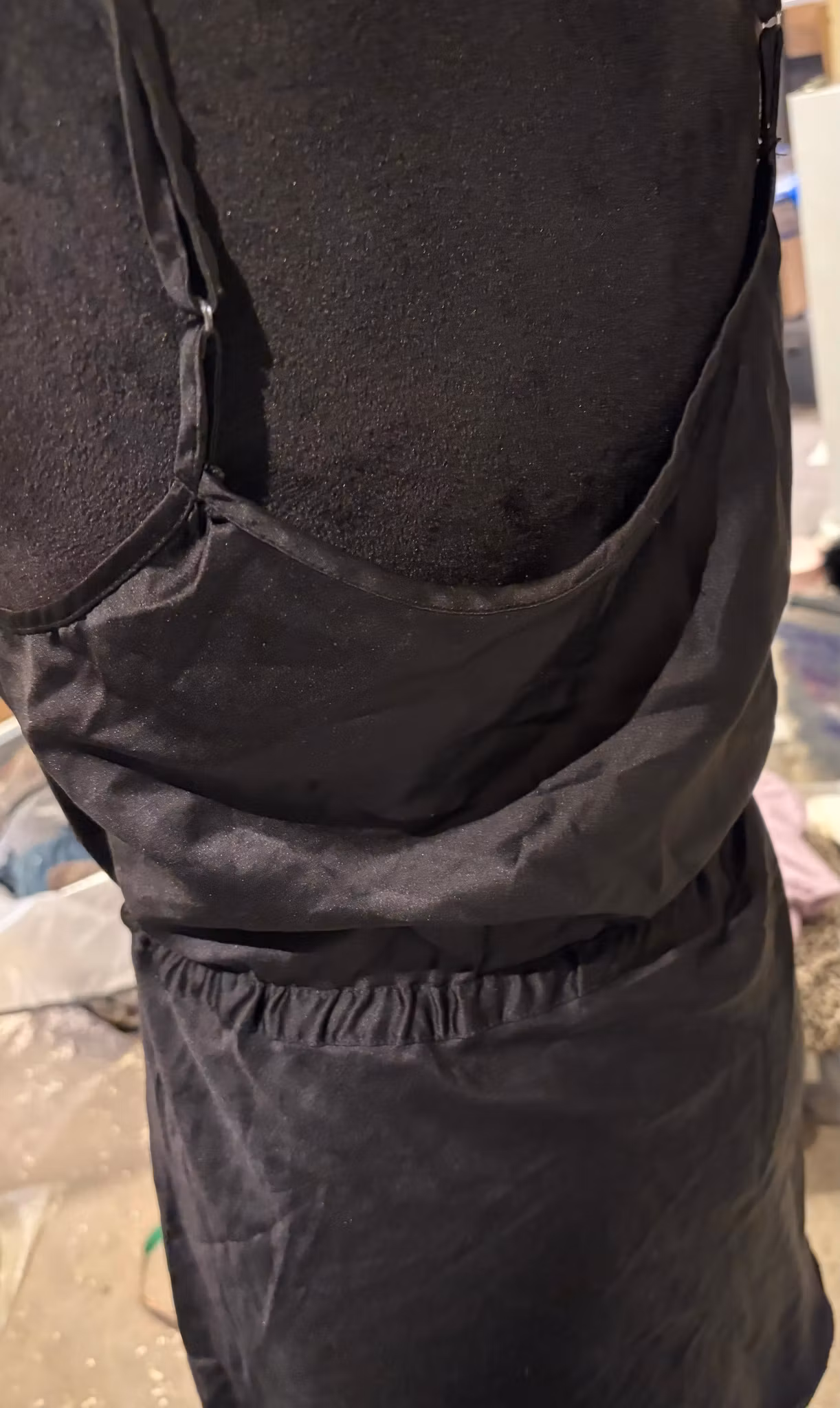 Natkjole i satin-look fra Units