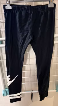 Nike Sportswear Leggings – Str. XL (13-15 år)