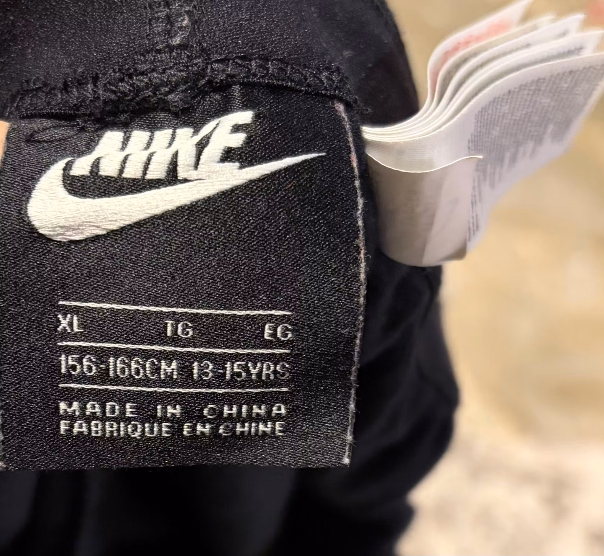 Nike Sportswear Leggings – Str. XL (13-15 år)