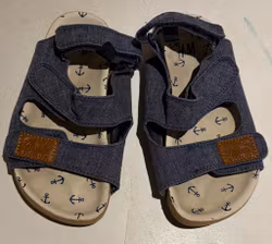 H&M Sandaler (Str. 25)