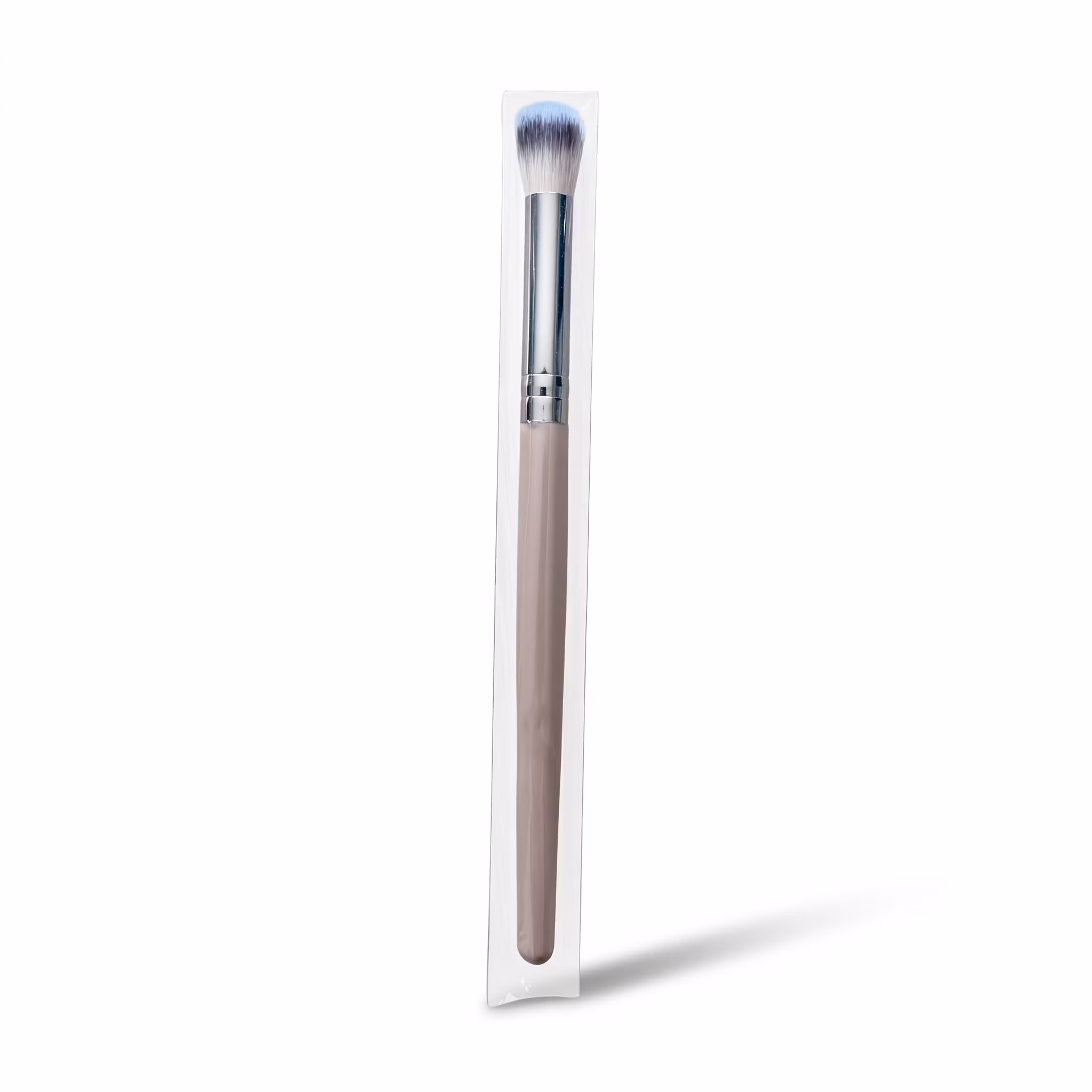Blød og præcis makeupbørste til øjenskygge og concealer (16,5 cm)
